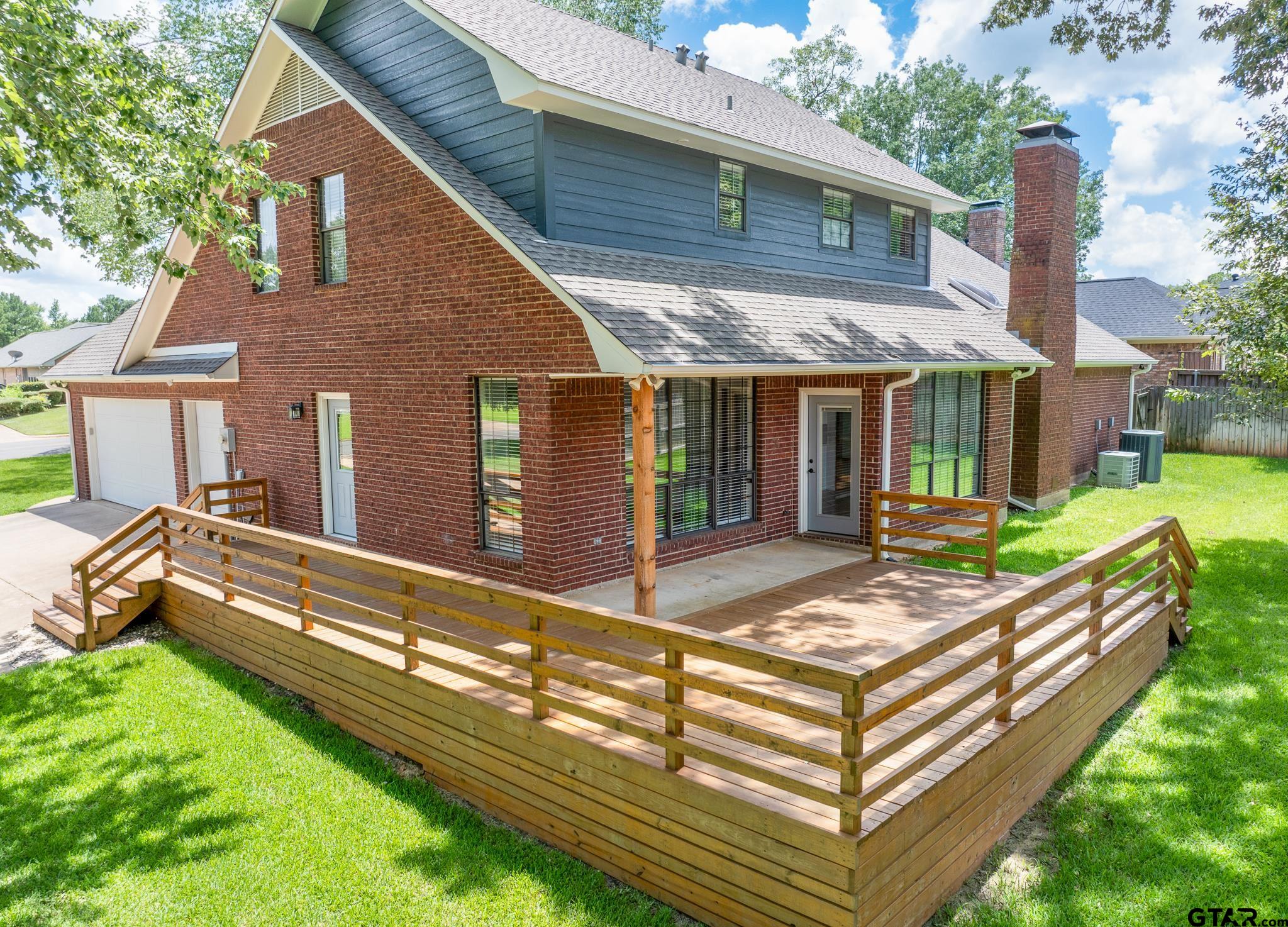 Jacksonville, Texas 75766, United States, 4 Bedrooms Bedrooms, ,4 BathroomsBathrooms,Residential,Pending,53832