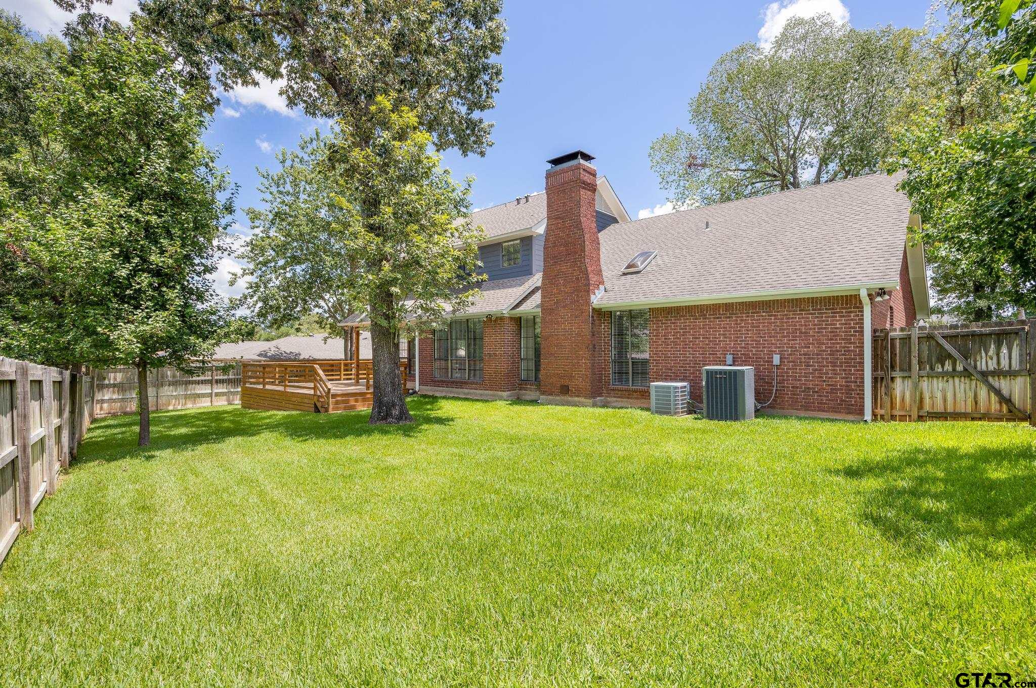 Jacksonville, Texas 75766, United States, 4 Bedrooms Bedrooms, ,4 BathroomsBathrooms,Residential,Pending,53832