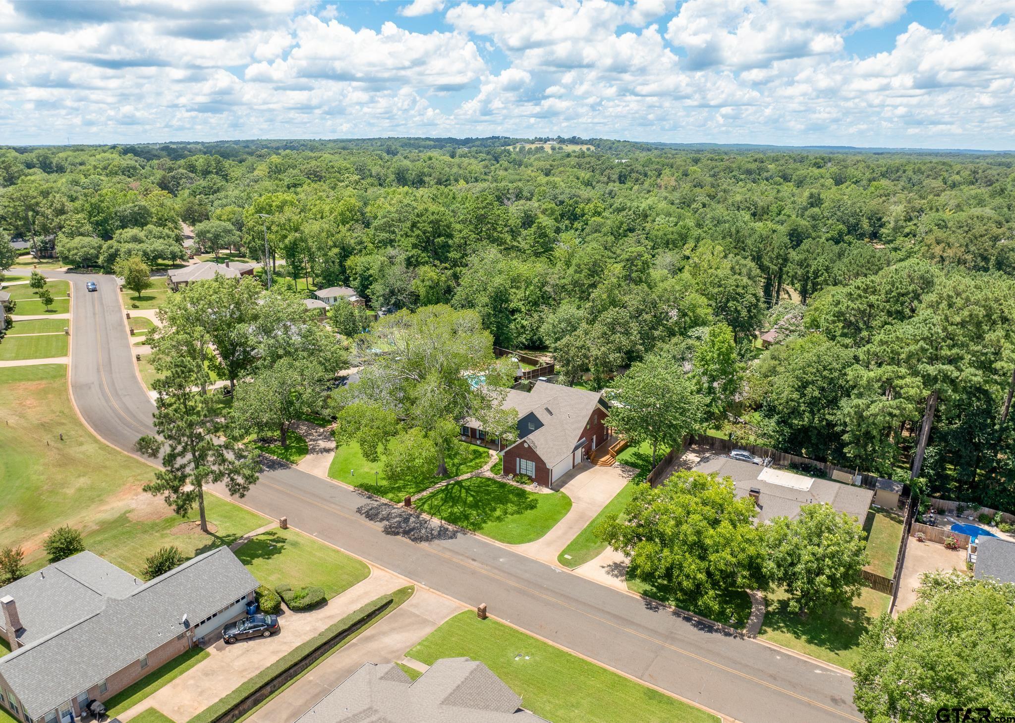Jacksonville, Texas 75766, United States, 4 Bedrooms Bedrooms, ,4 BathroomsBathrooms,Residential,Pending,53832