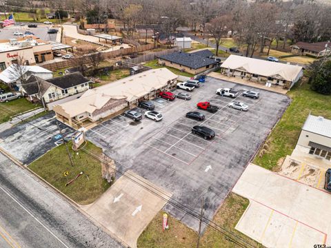 2004 & 2006 Jacksonville Dr Henderson TX 75654