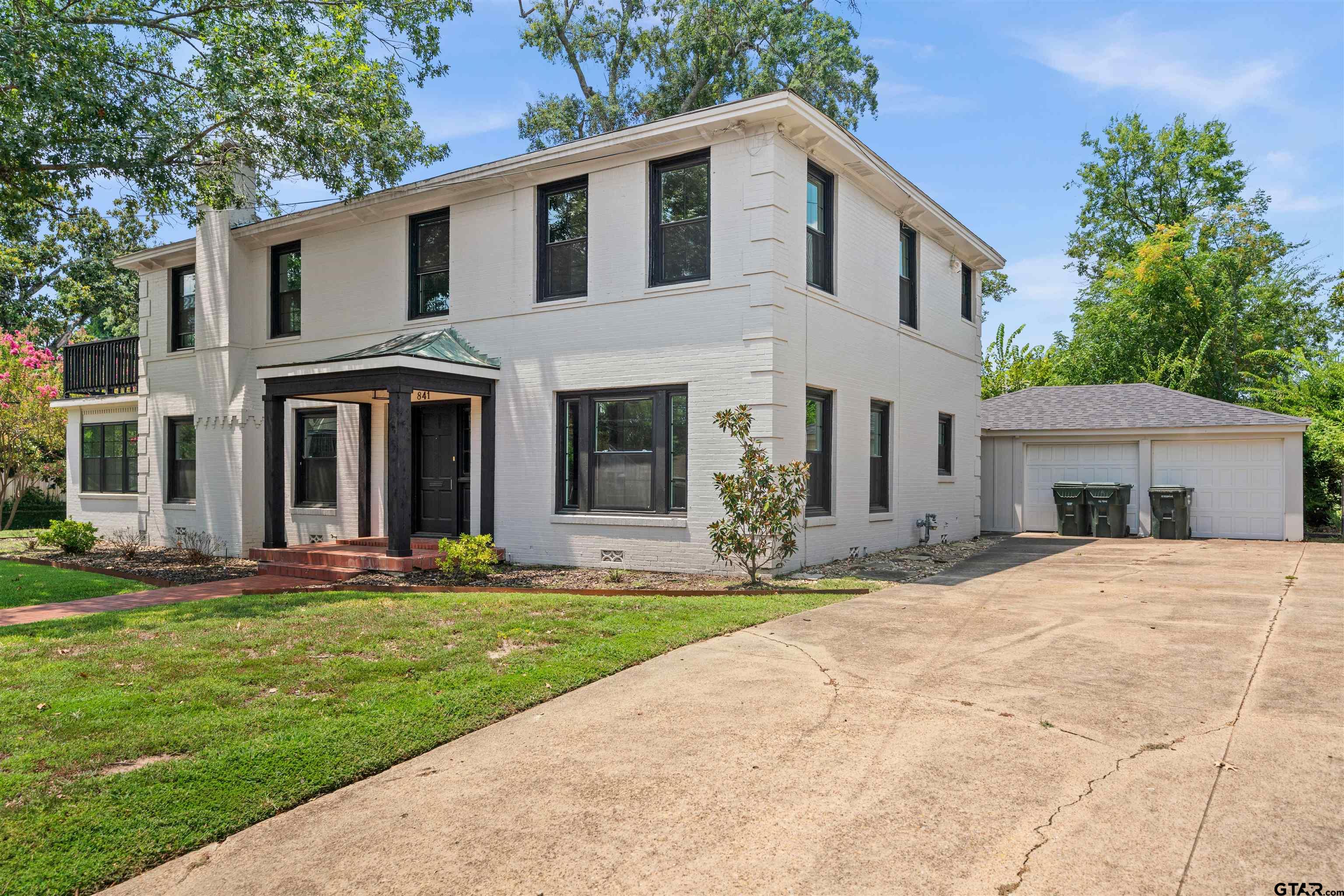 841 S Chilton Ave