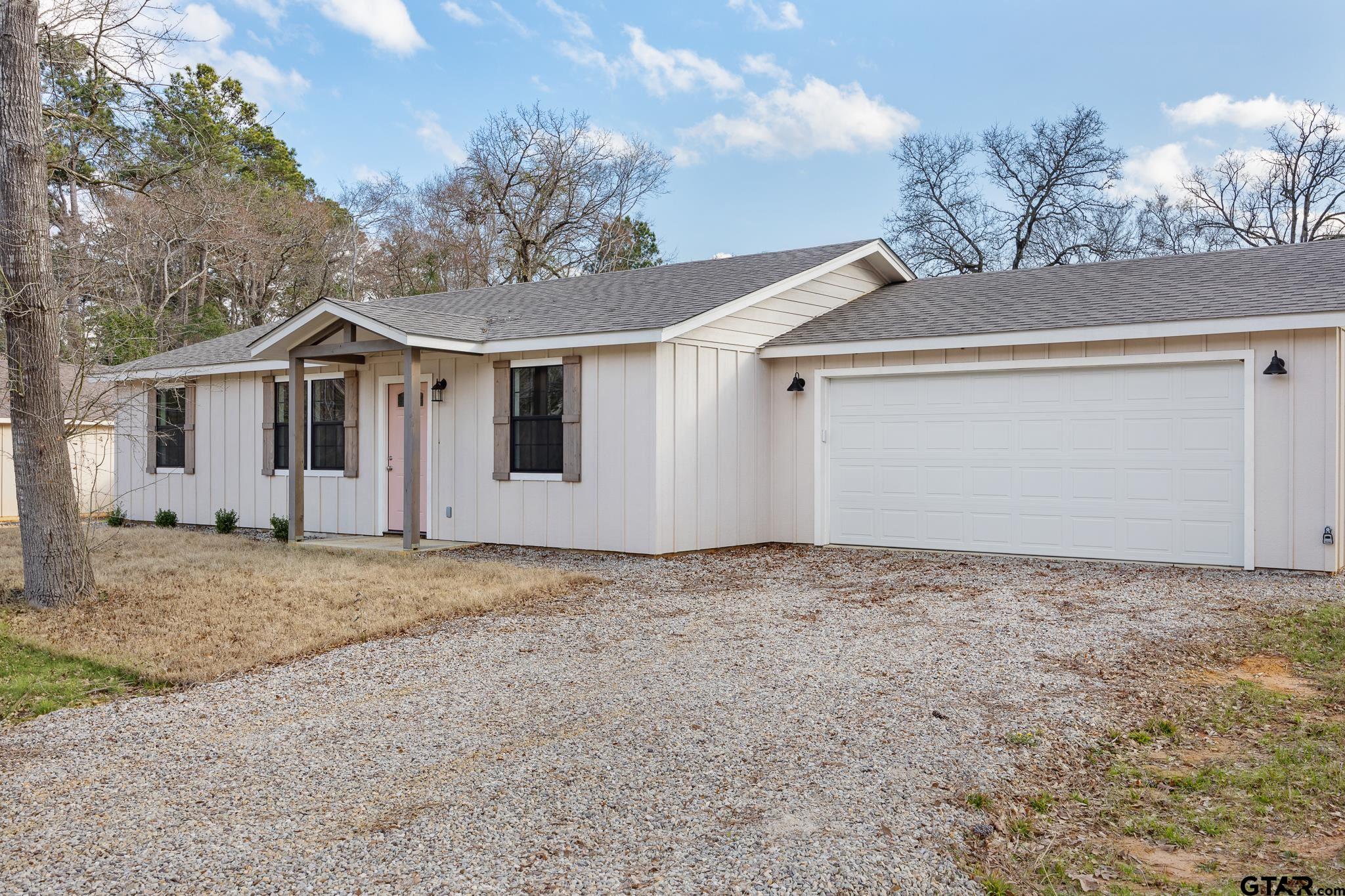 Bullard, Texas 75757, United States, 3 Bedrooms Bedrooms, ,2 BathroomsBathrooms,Residential,Active,182424