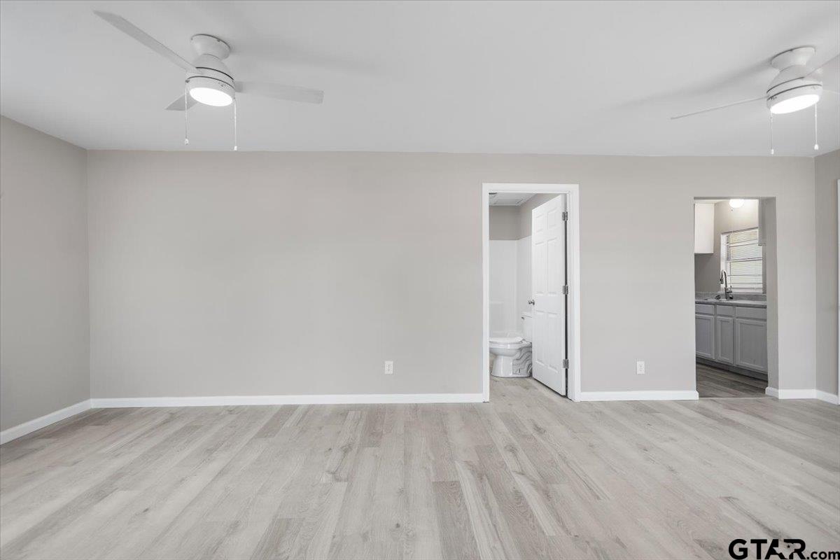 249-253 N Pecan St