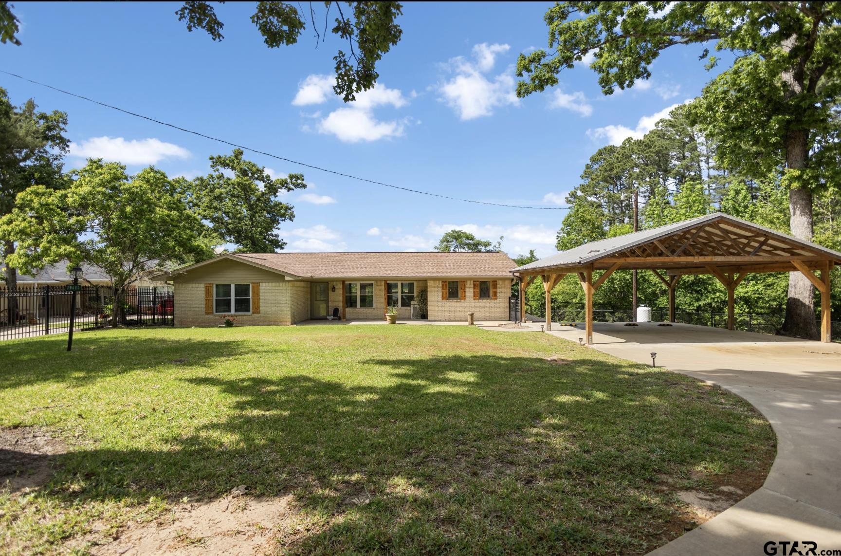 20480 Clearwater Circle