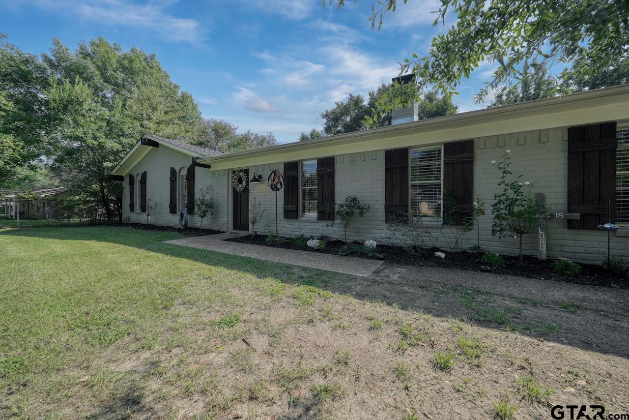 203 Green Lane Trail