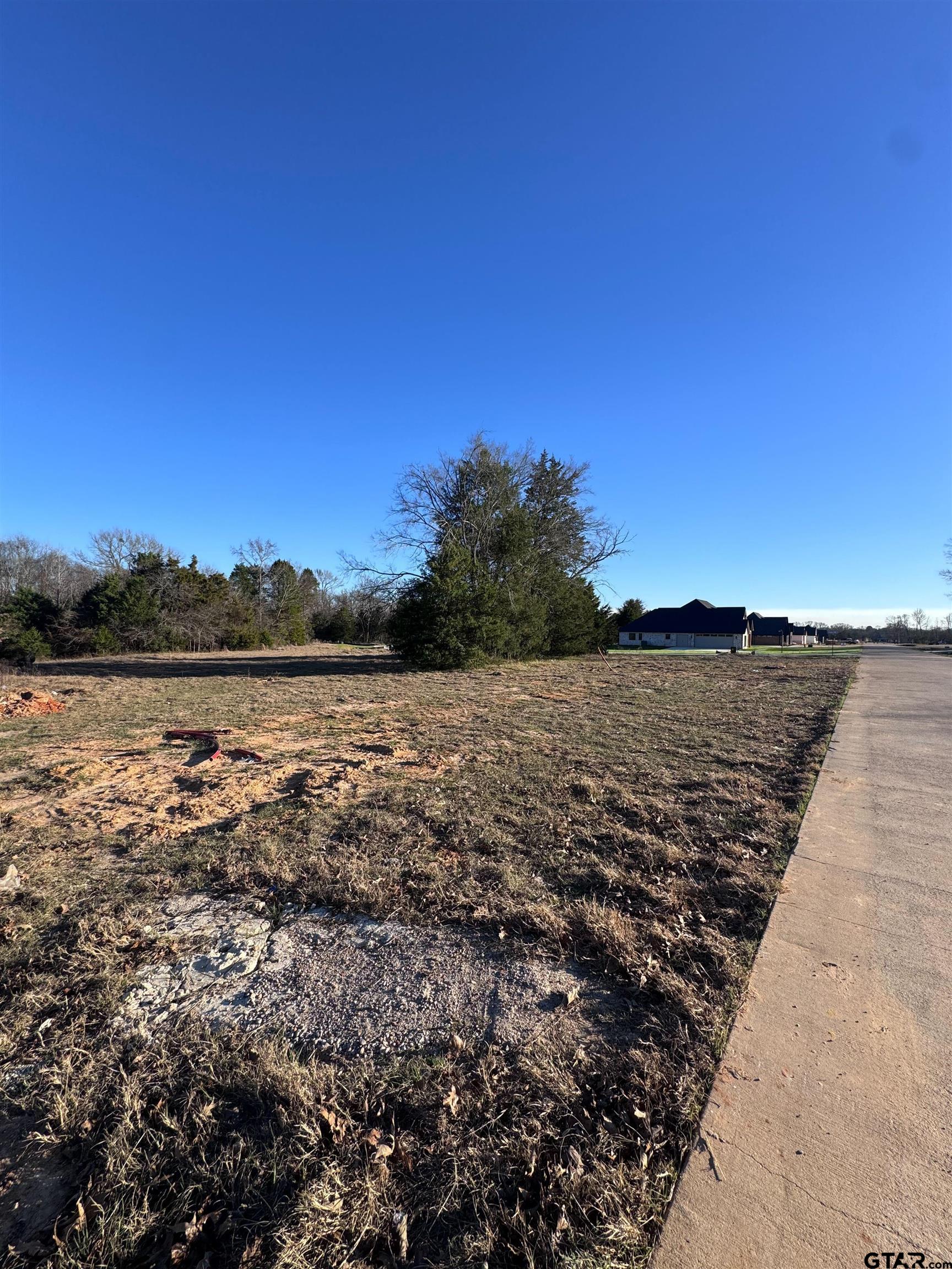 14001 Cedar Hill Lane (Lindale ISD)