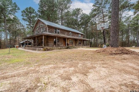 A home in Mineola