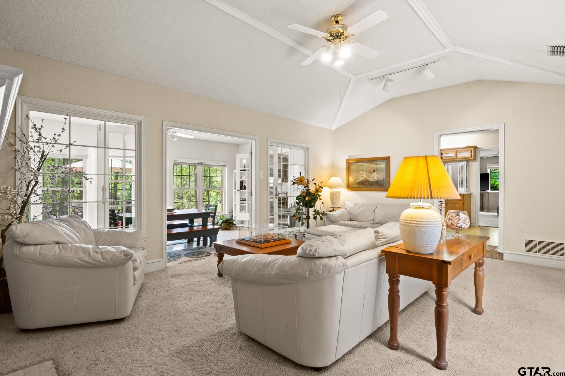 351 Private Road 8572