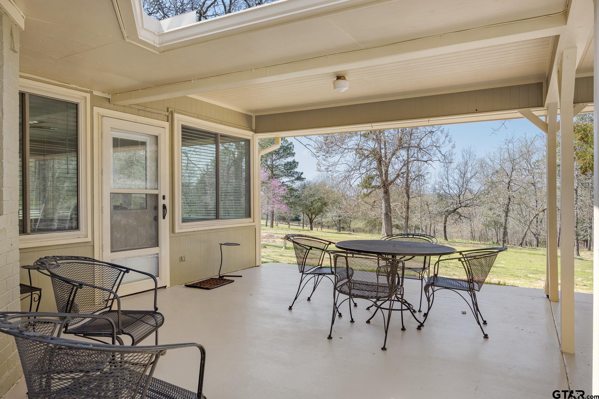 Frankston, Texas 75763, United States, 4 Bedrooms Bedrooms, ,3 BathroomsBathrooms,Residential,Active,90412