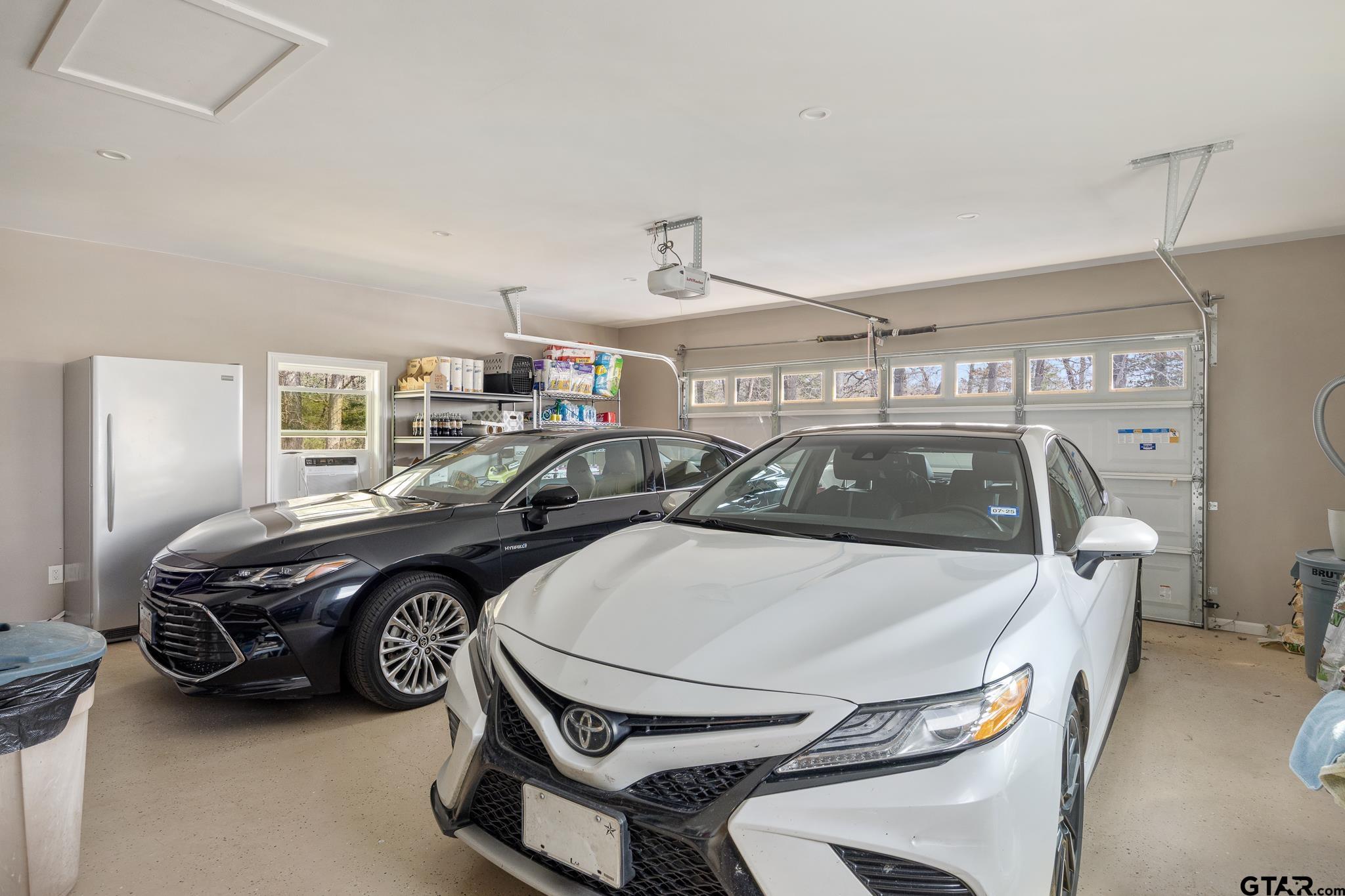 Frankston, Texas 75763, United States, 4 Bedrooms Bedrooms, ,3 BathroomsBathrooms,Residential,Active,90412