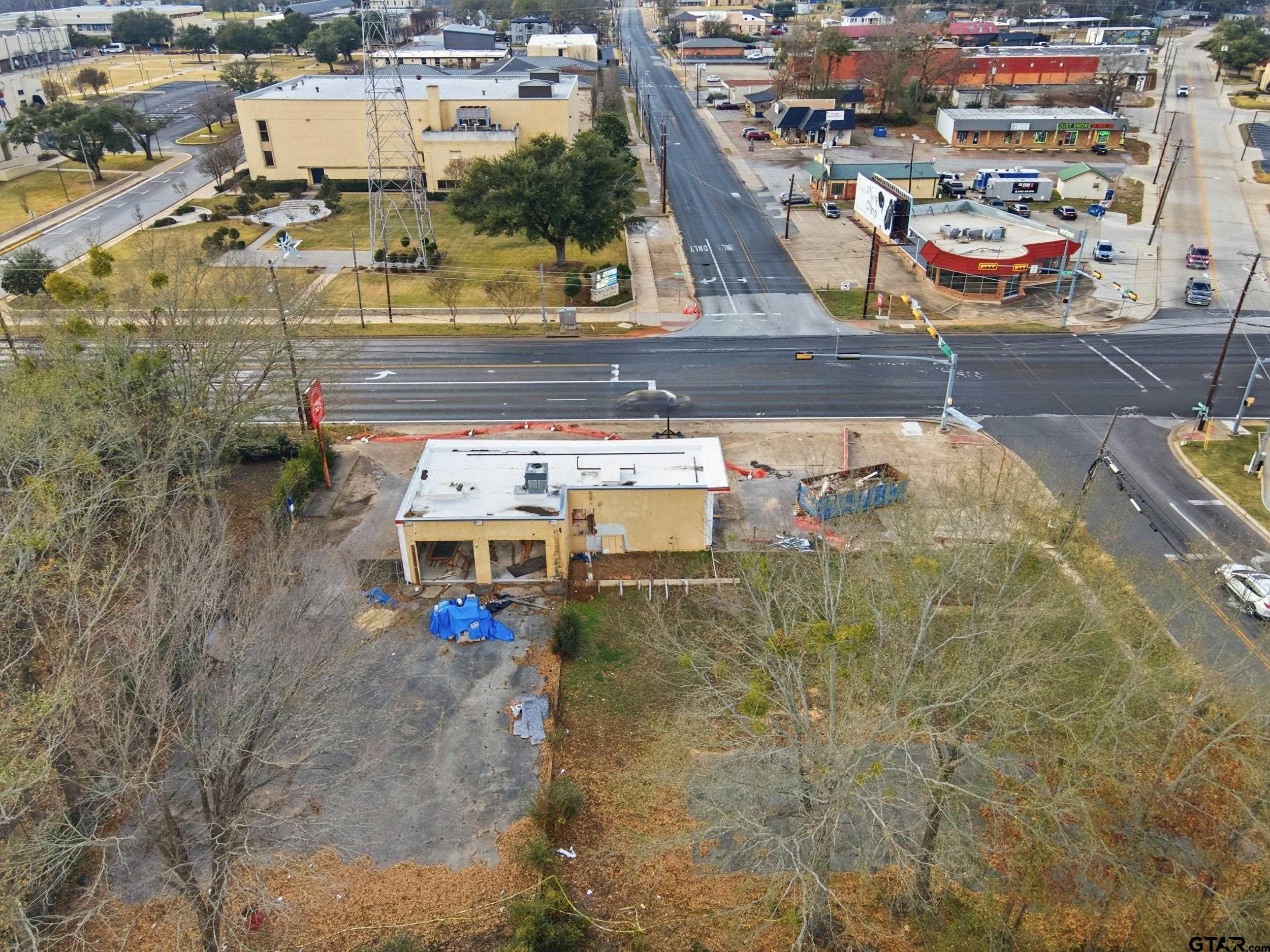 1000 S Henderson Blvd.