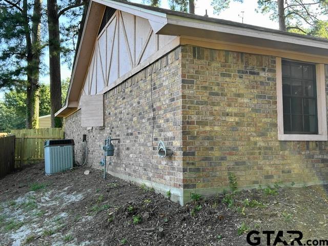 1006 Jeffrey Dr