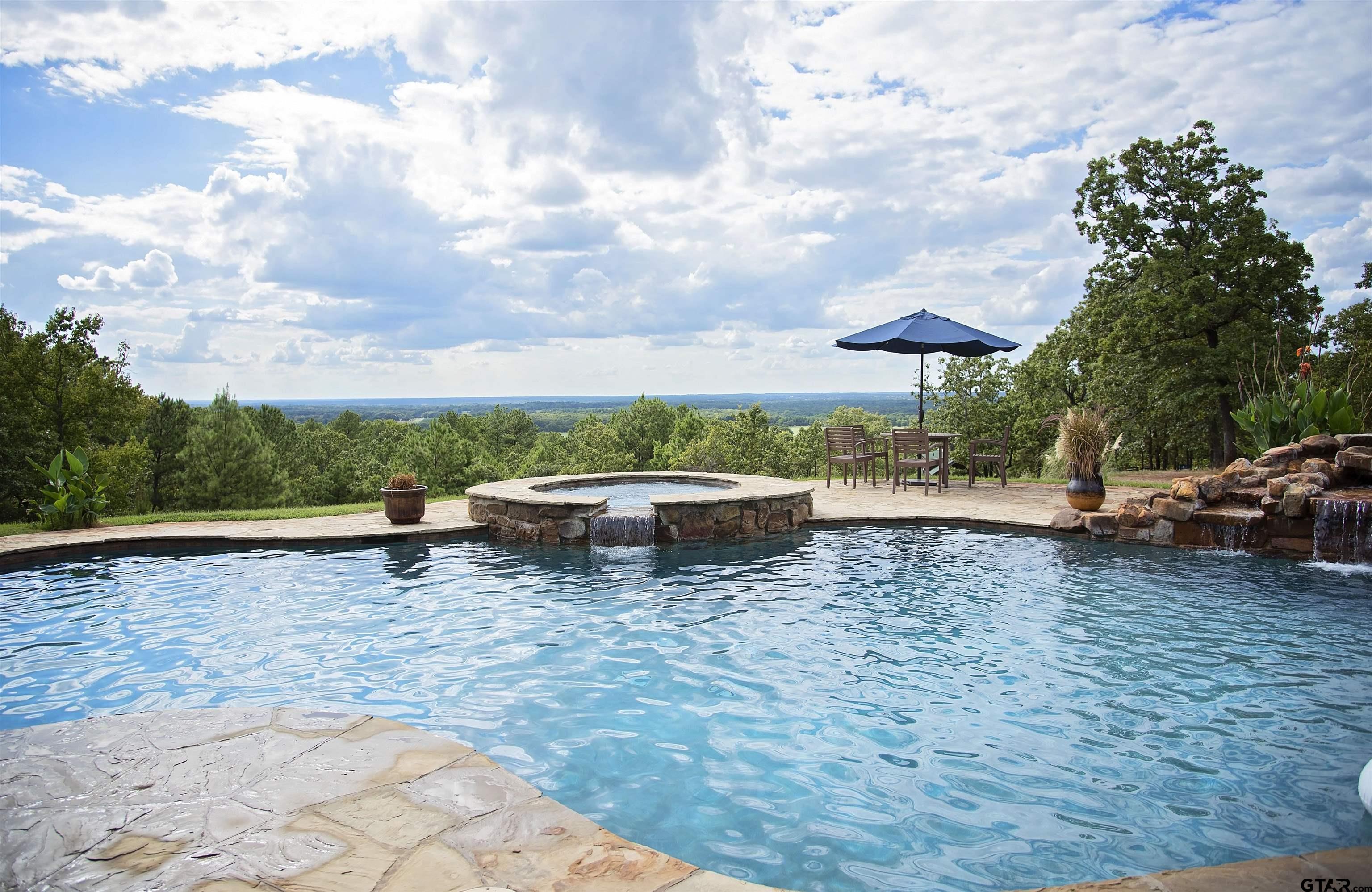 891 Private Road 8454