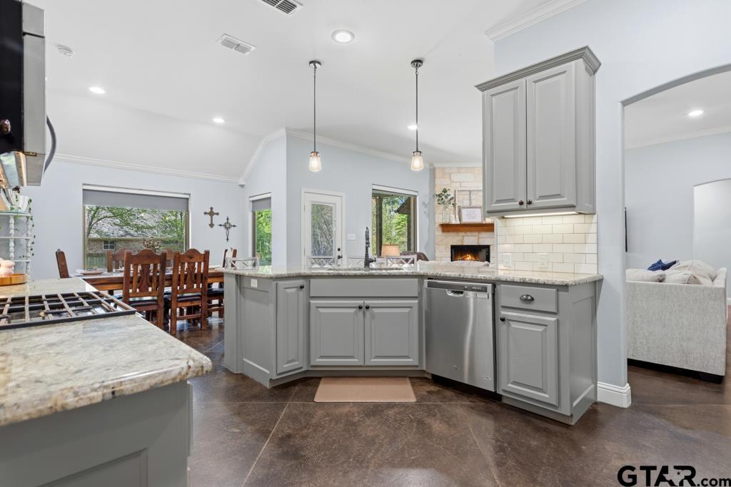 14420 Cedarwood Circle