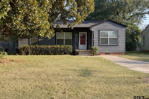 706 LAYTON ST Kilgore TX 75662