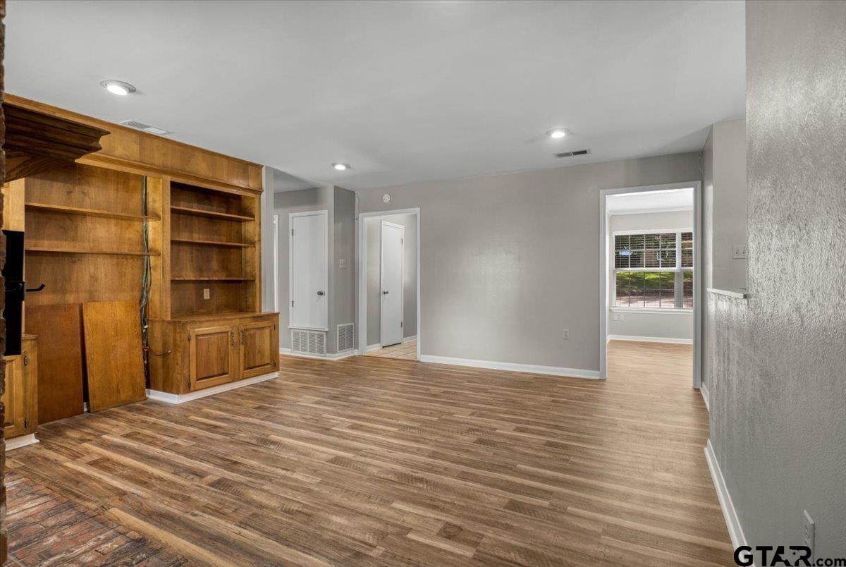 Troup, Texas 75789, United States, 3 Bedrooms Bedrooms, ,2 BathroomsBathrooms,Residential,Active,127751