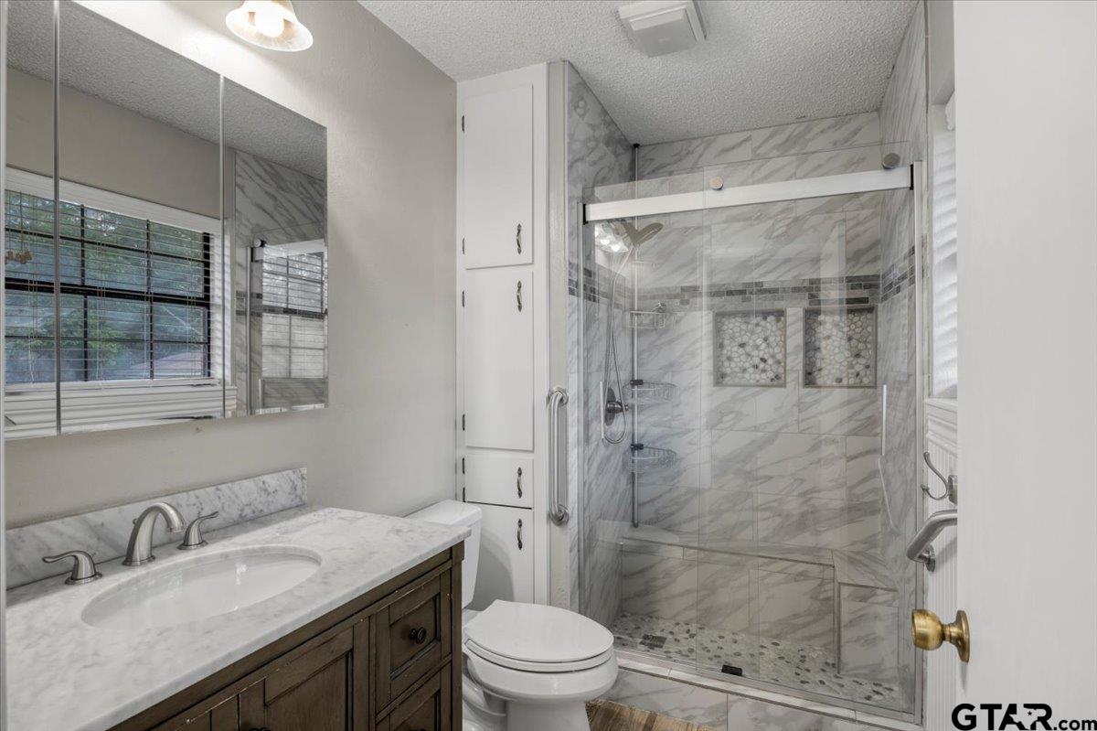 Troup, Texas 75789, United States, 3 Bedrooms Bedrooms, ,2 BathroomsBathrooms,Residential,Active,127751