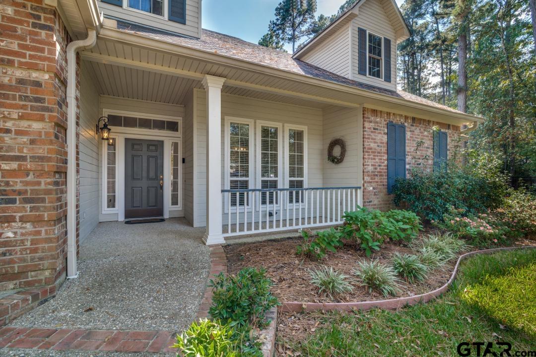 1624 Meadowlark Lane