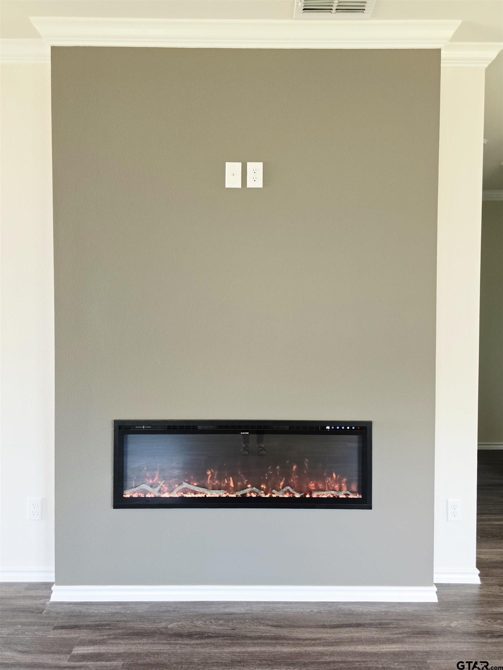 1112 Park Meadows Dr.