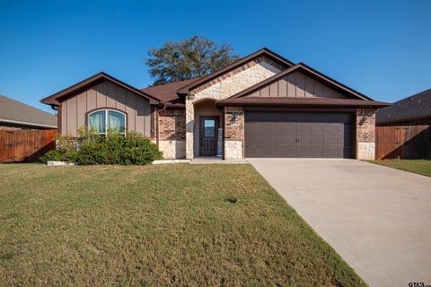 15326 Spring Oaks Dr Lindale TX 75771