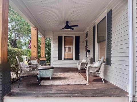 408 S Sycamore St Palestine TX 75801