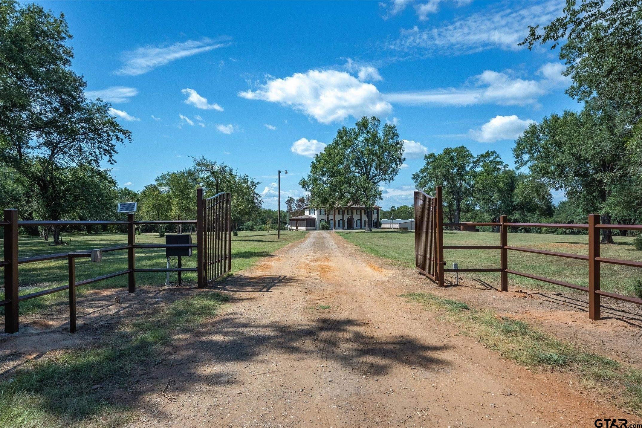 23223 County Road 431