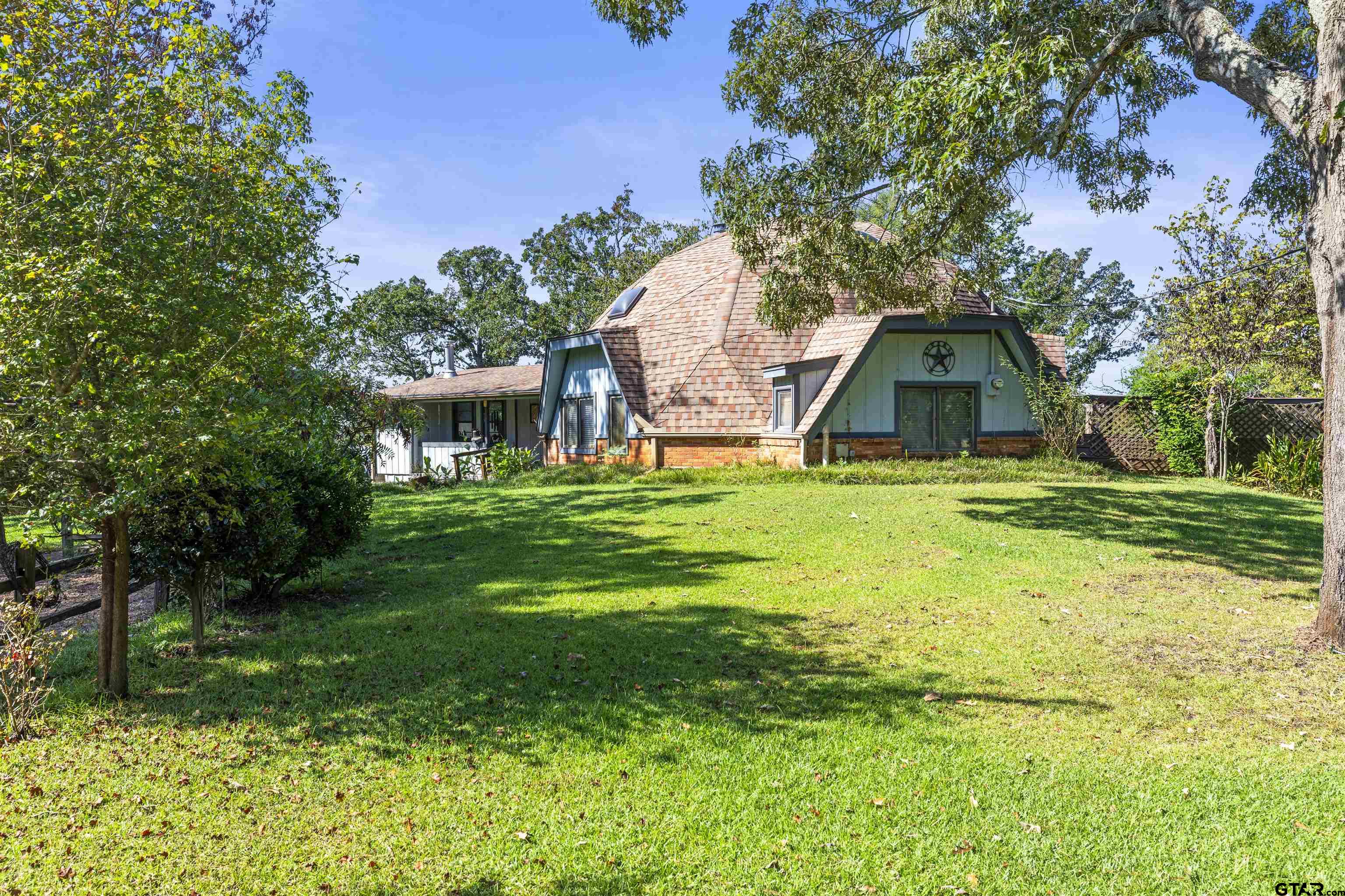 277 County Road 2958