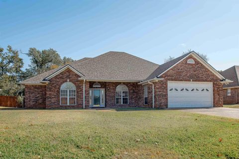 402 Prince Charles Whitehouse TX 75791
