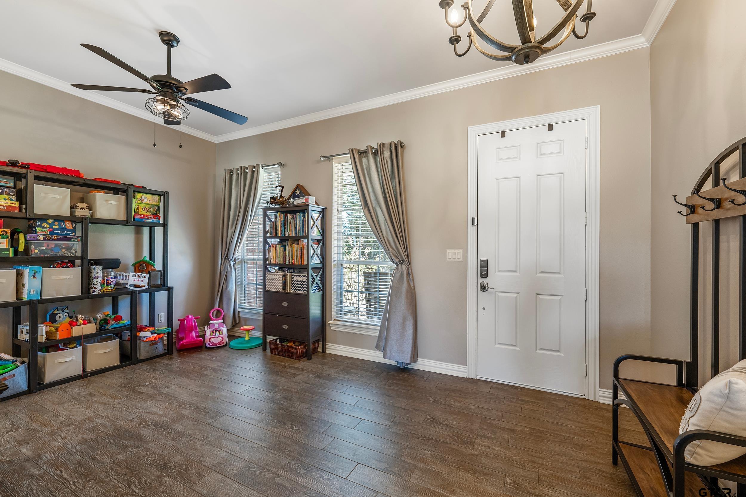 15579 County Road 1104