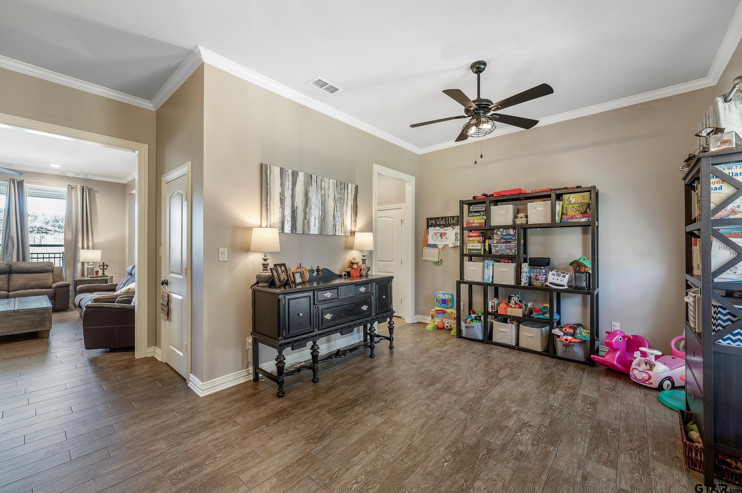 15579 County Road 1104