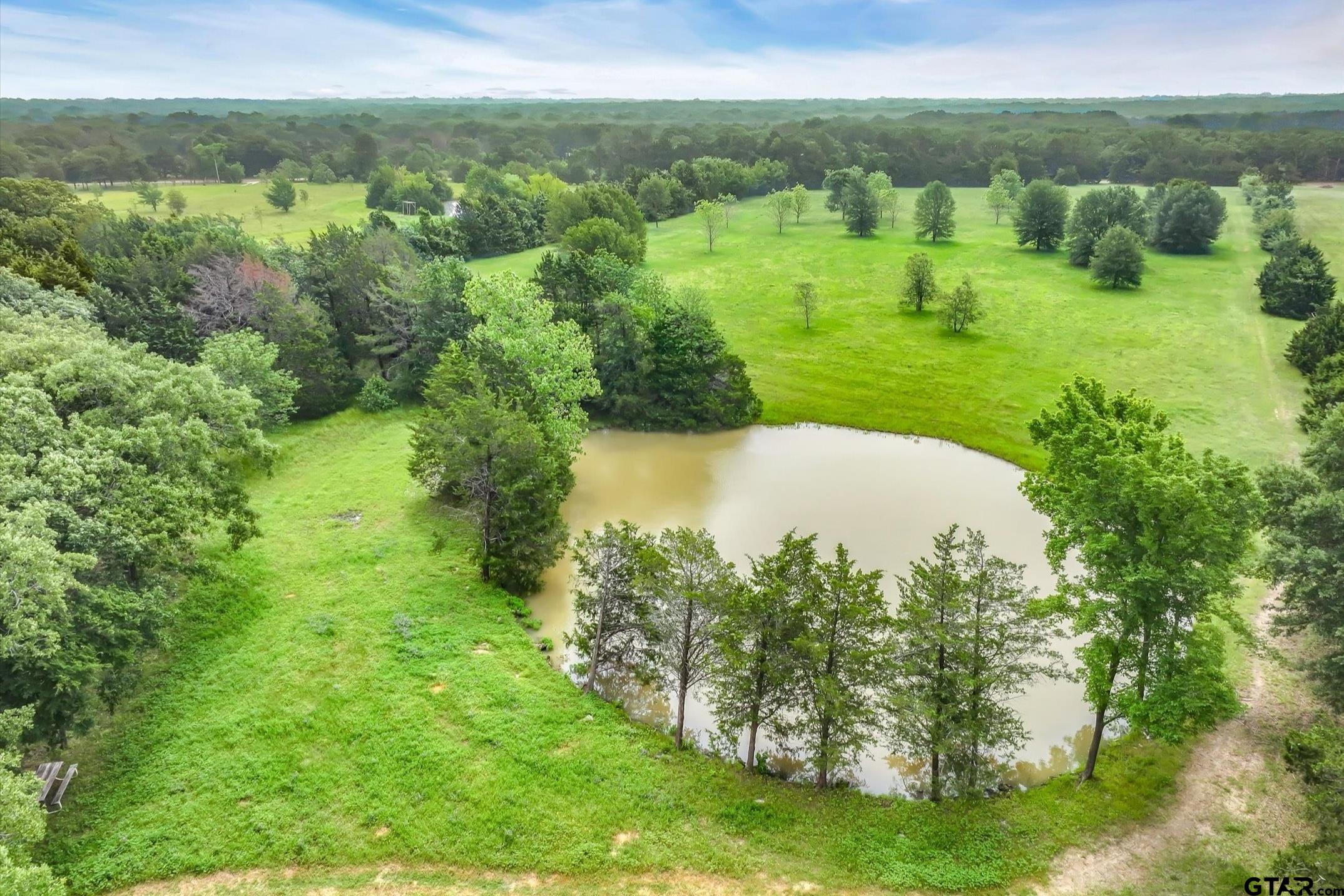 203 Private Road 3780