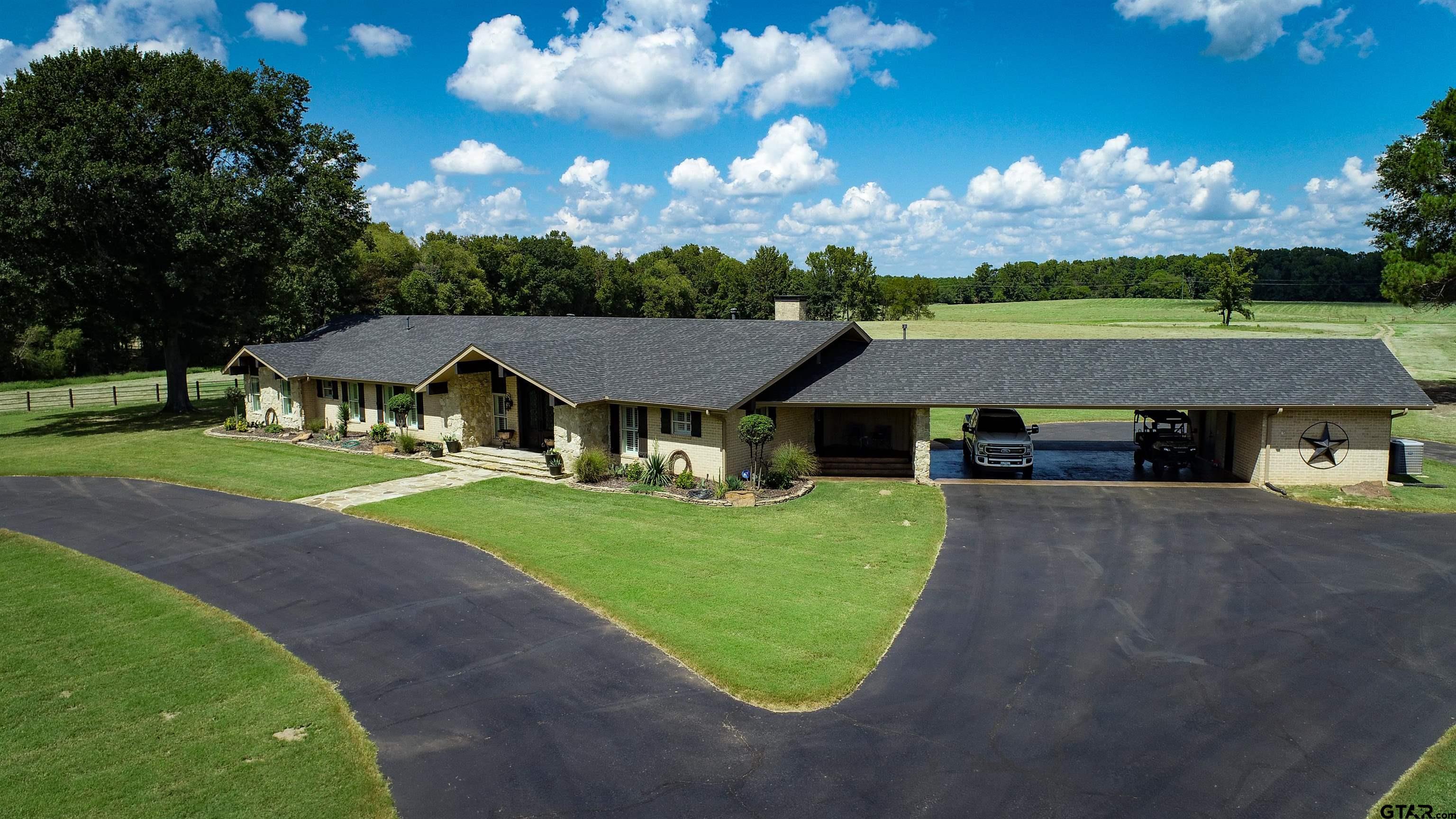 2125 W HWY 11