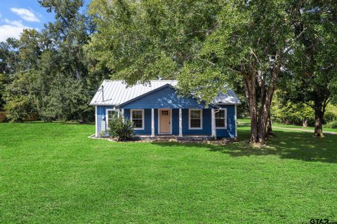 607 E Duval Troup TX 75789