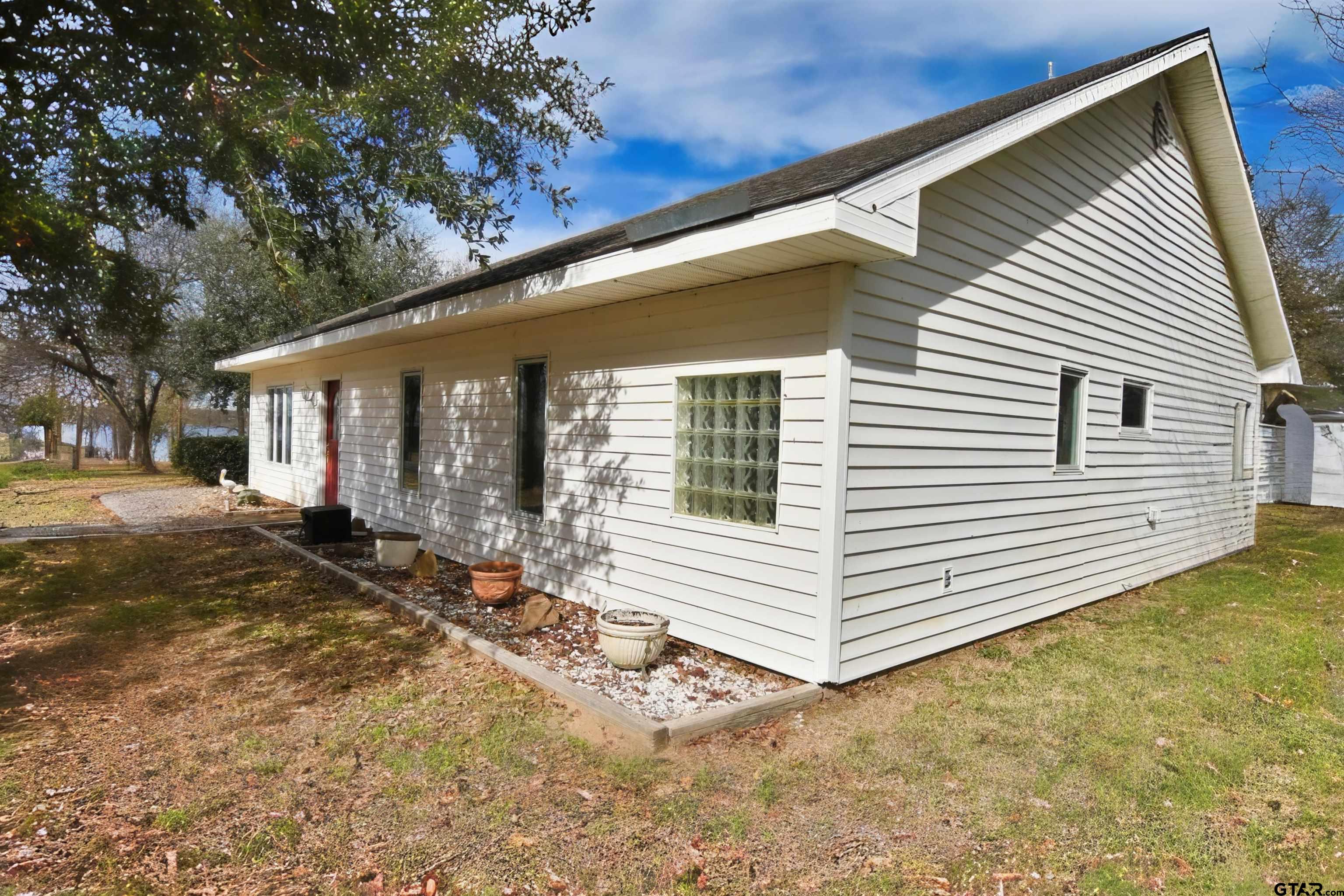 287 Private Road 5936