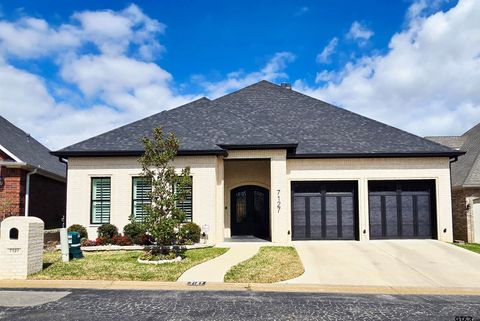 7127 Holly Square Ct. Tyler TX 75703