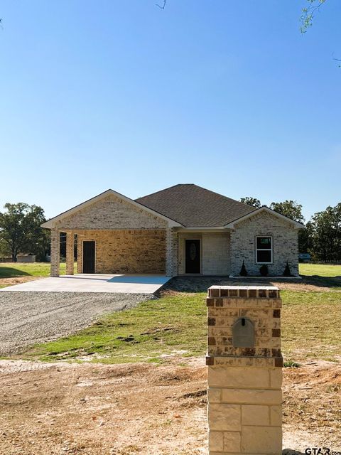 A home in Mt Pleasant