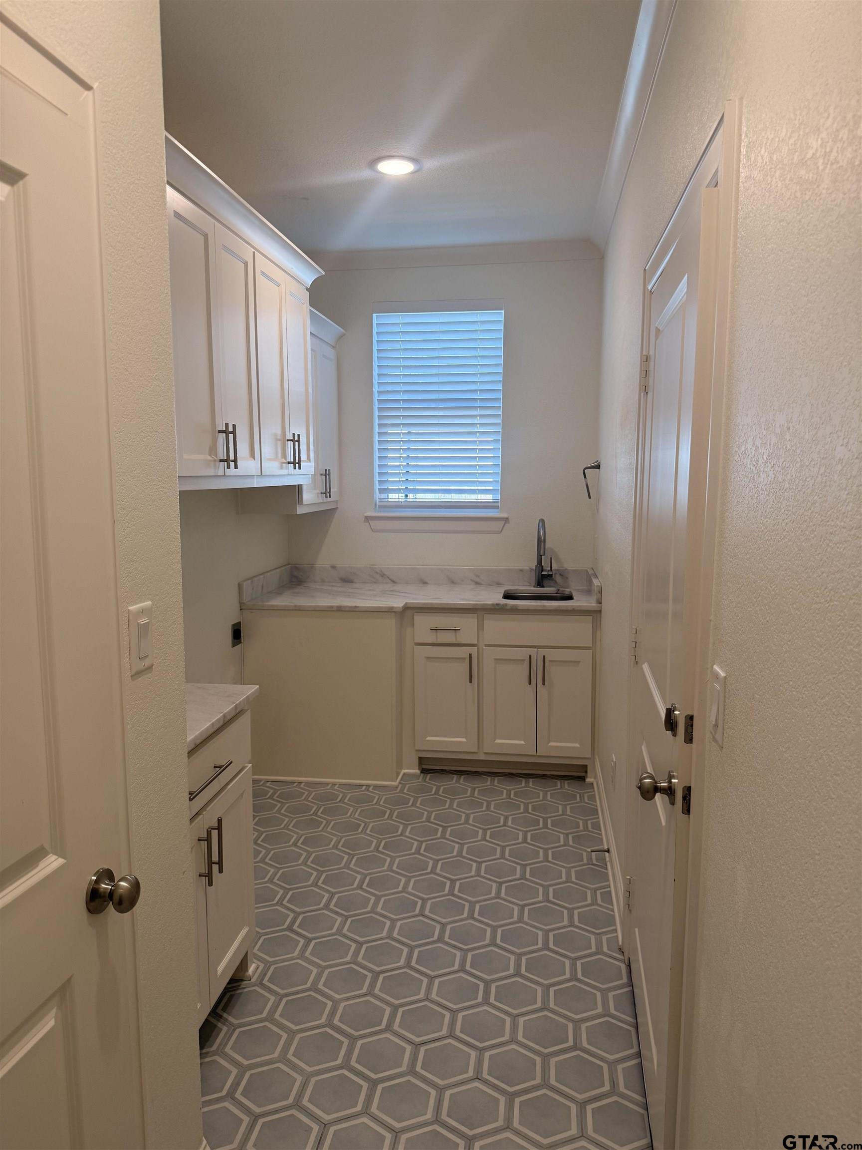 3145 Salado Creek Dr.