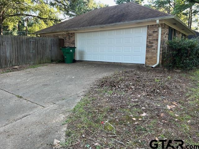 Palestine, Texas 75803, United States, 4 Bedrooms Bedrooms, ,2 BathroomsBathrooms,Residential,Active,220614