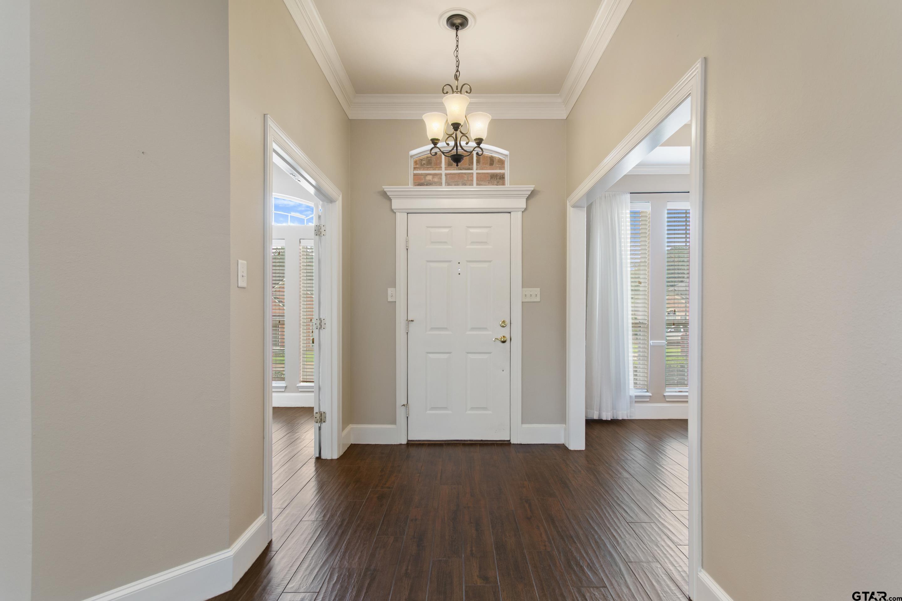 565 Bunker Dr