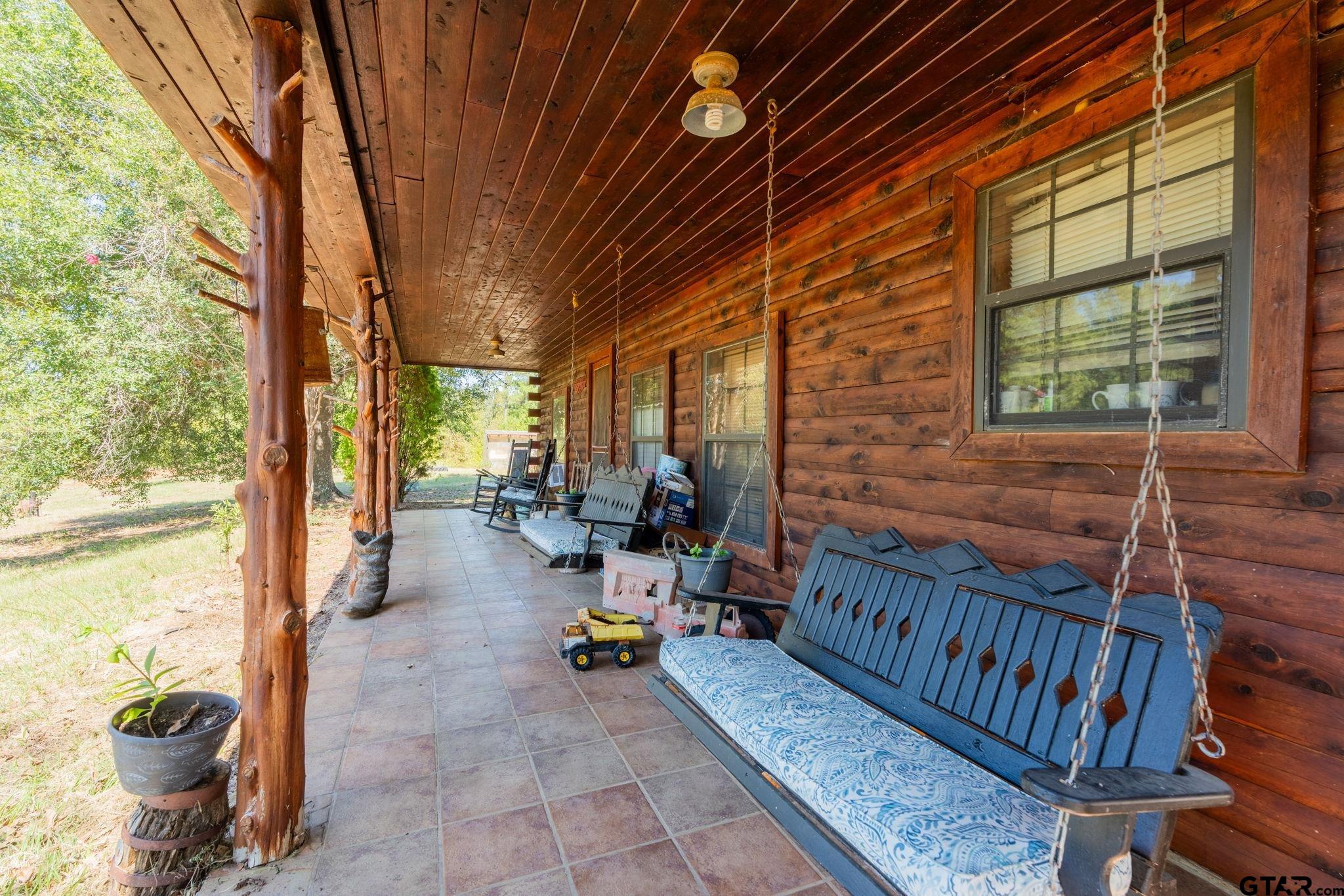 18596 County Road 2154