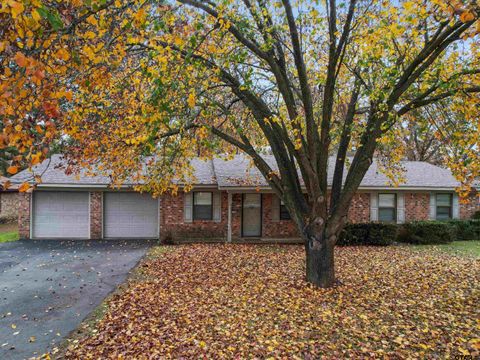 1102 Blueridge Longview TX 75605