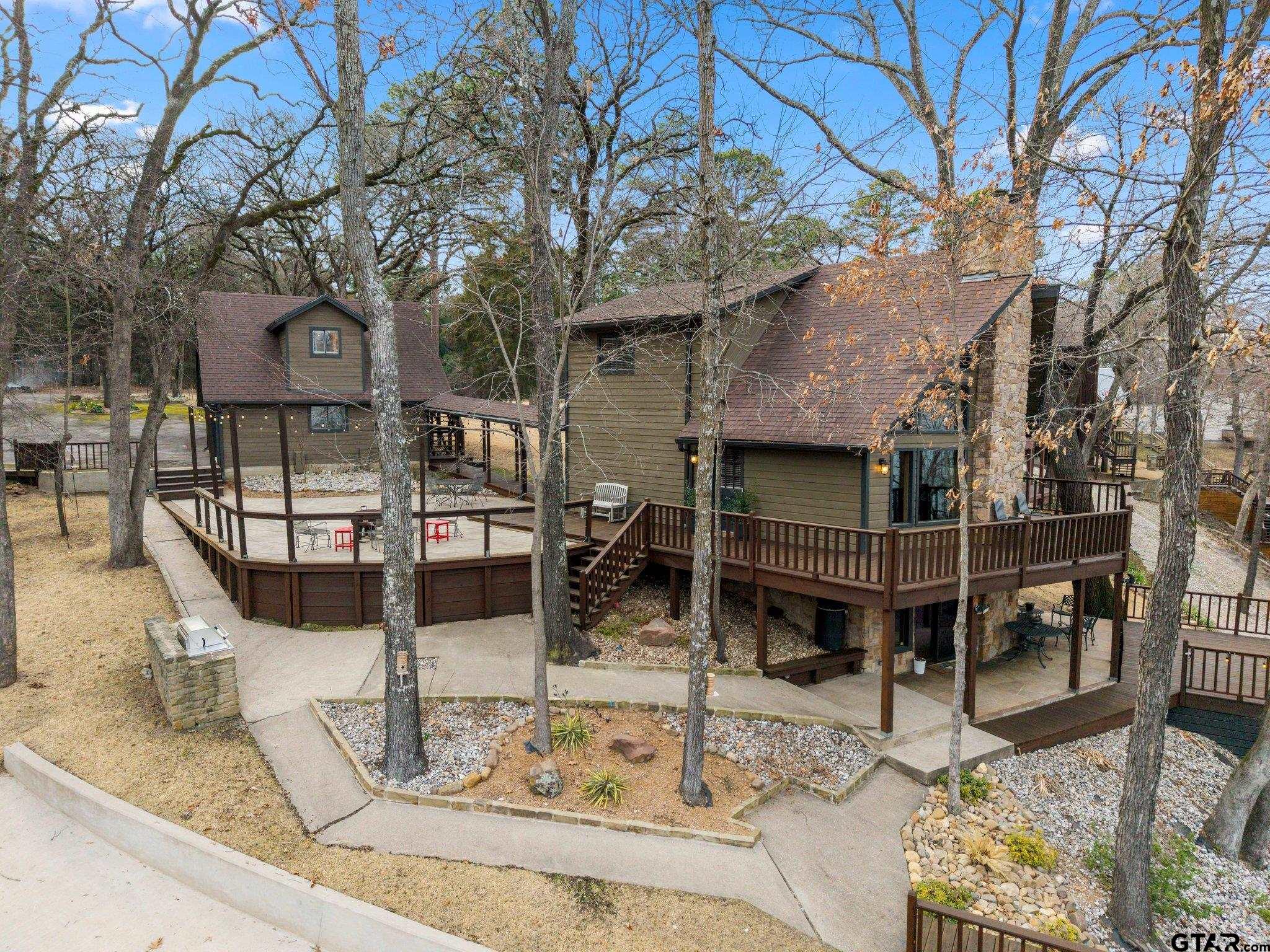 345 E El Dorado Dr