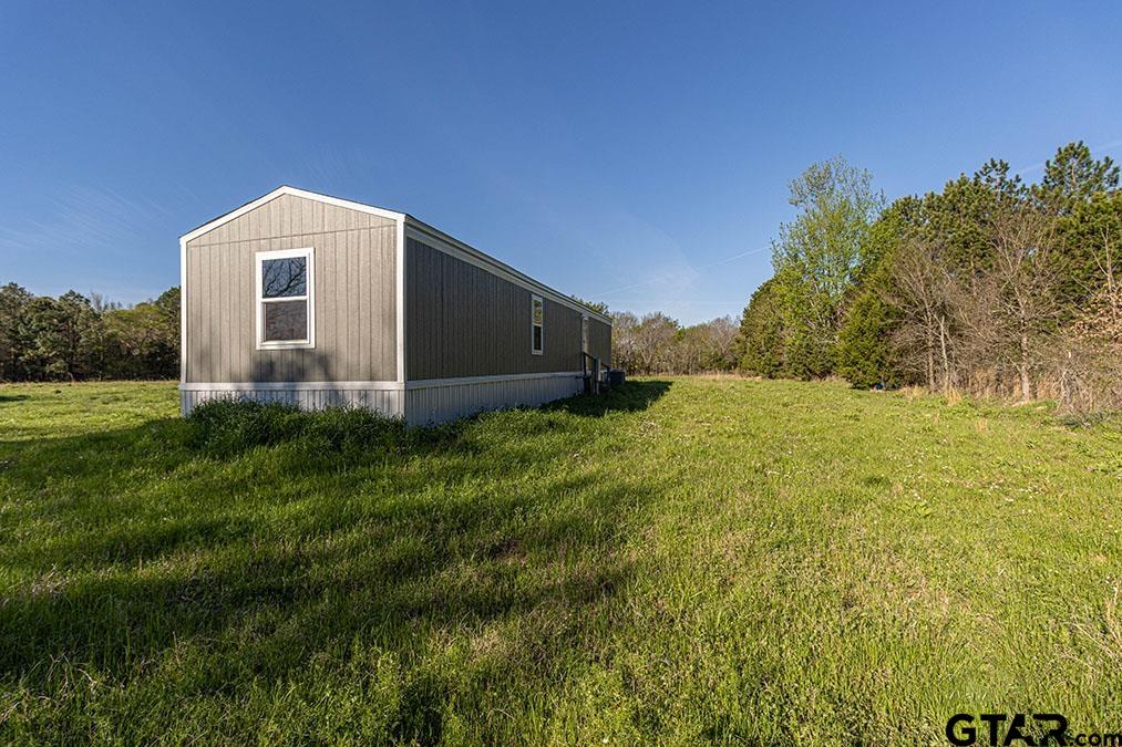 884 County Road 2950