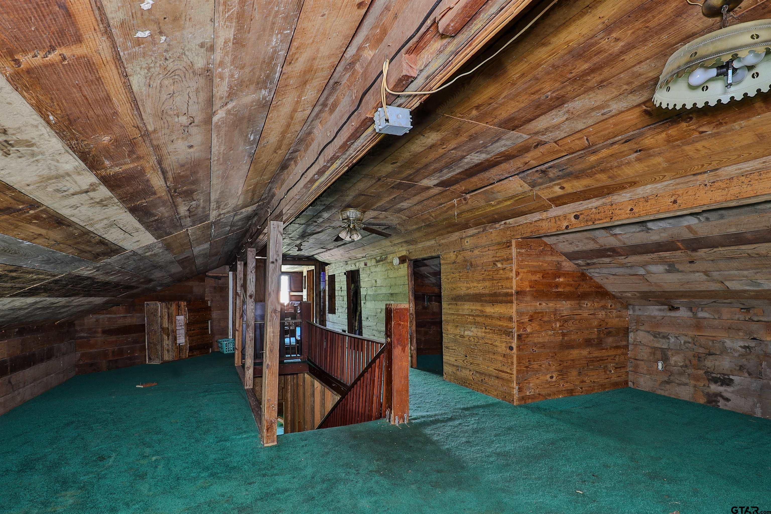 501 N Spring