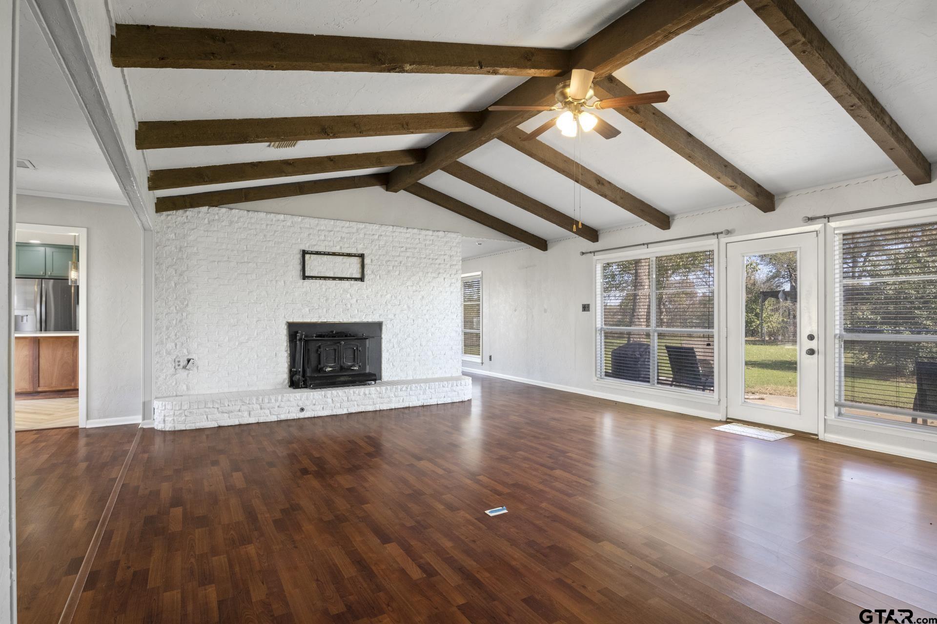 331 County Road 2106