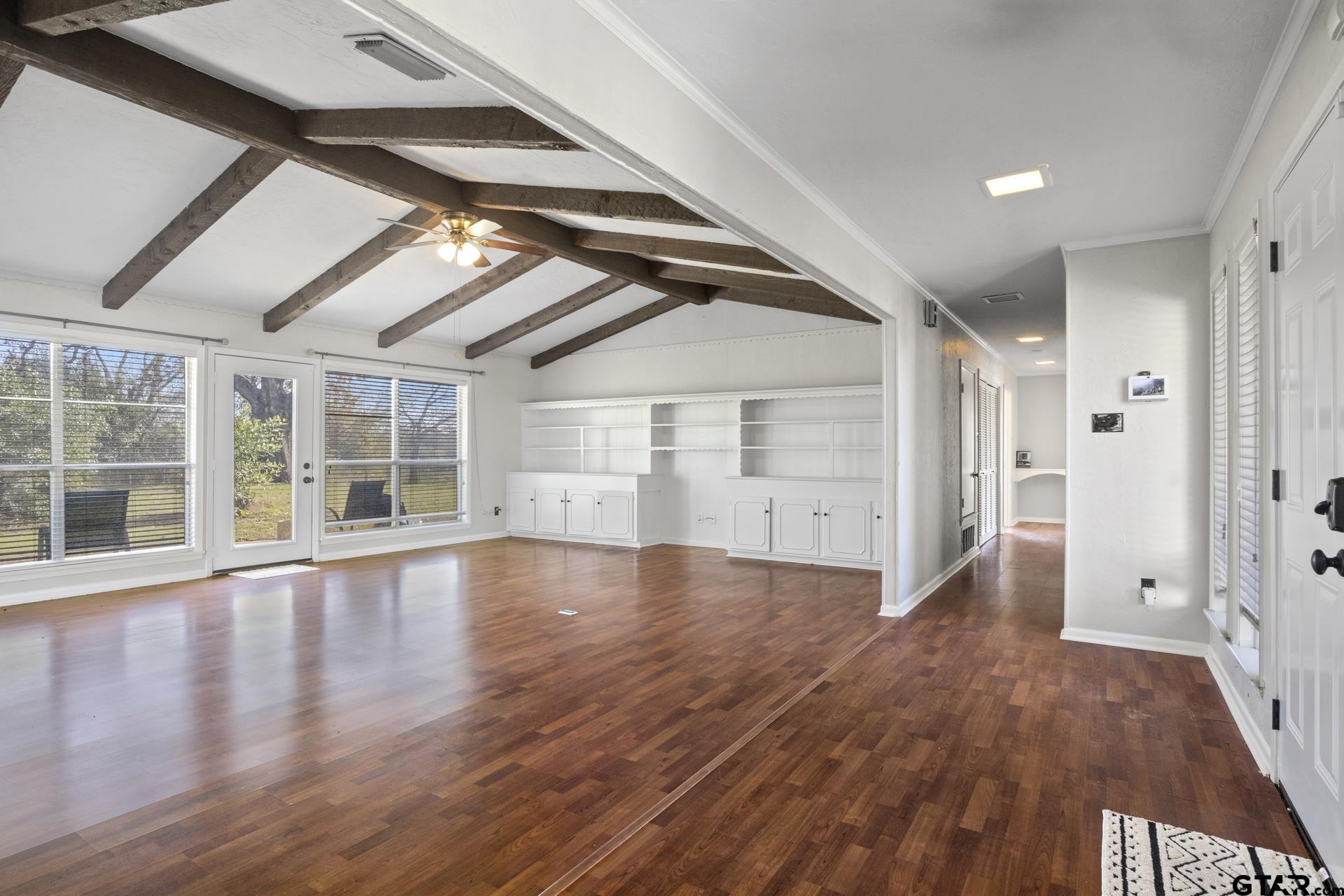 331 County Road 2106