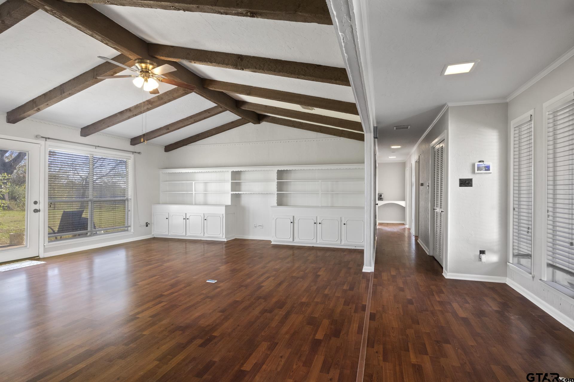 331 County Road 2106