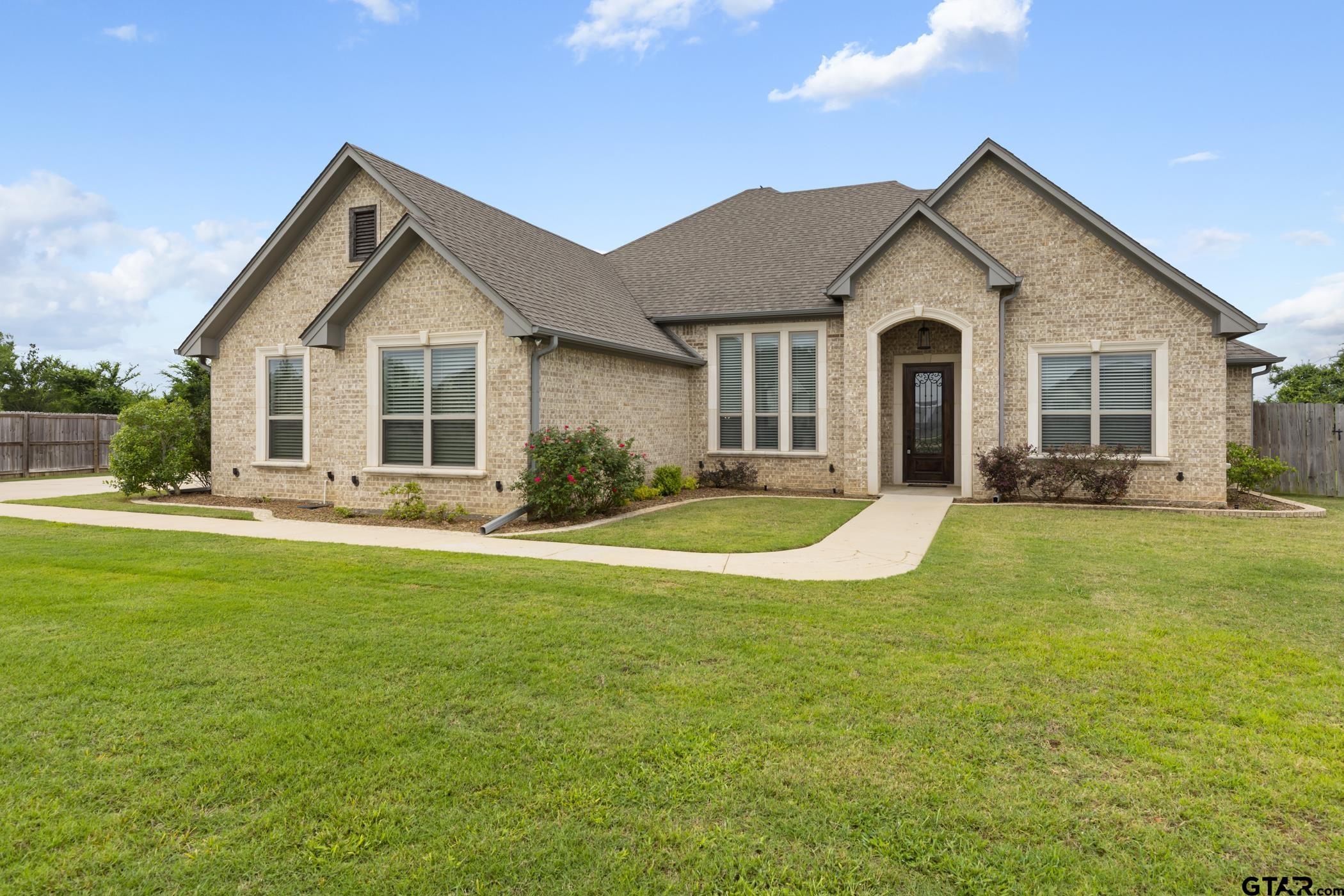21553 Castle Rock Circle
