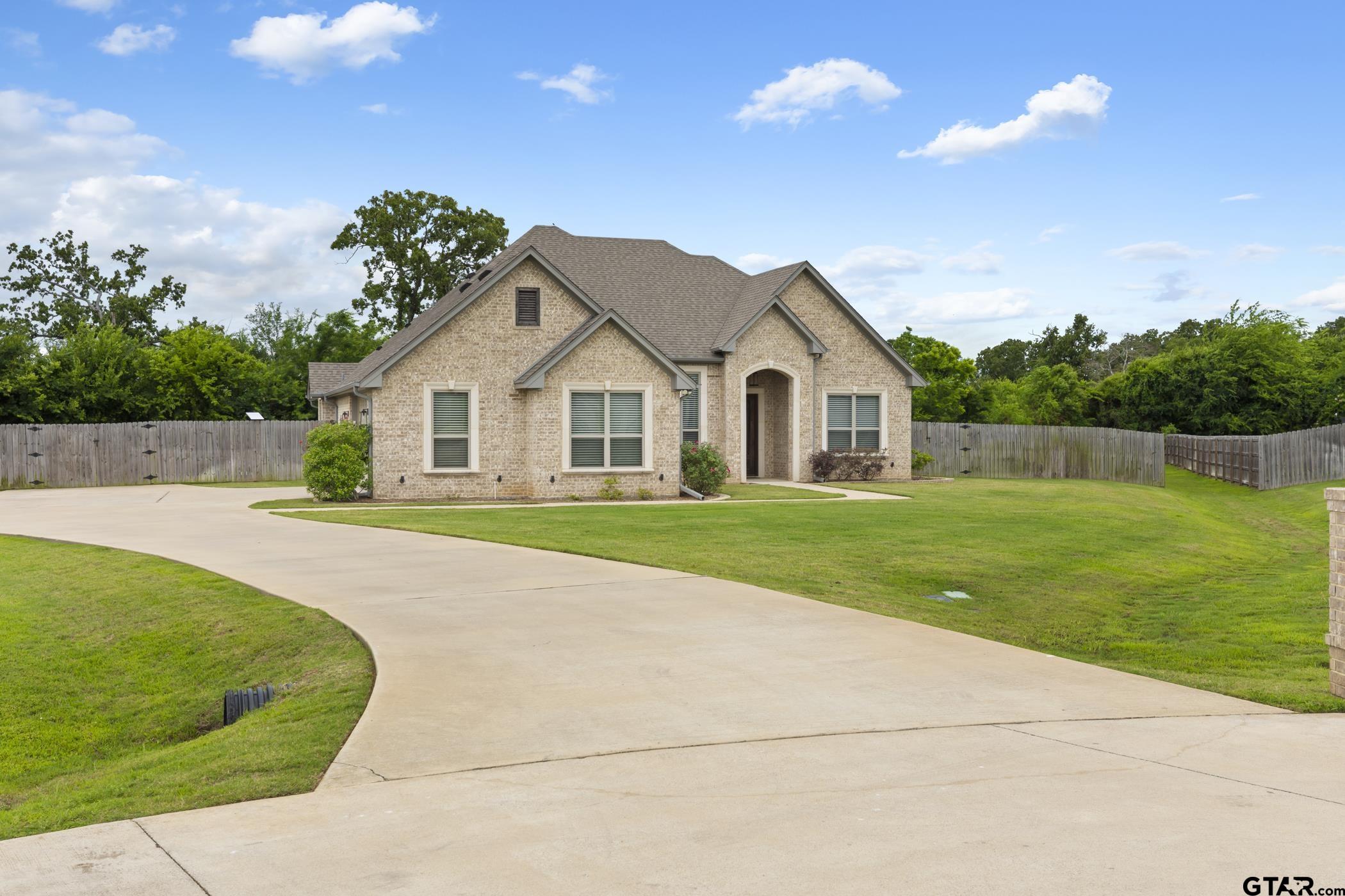 21553 Castle Rock Circle