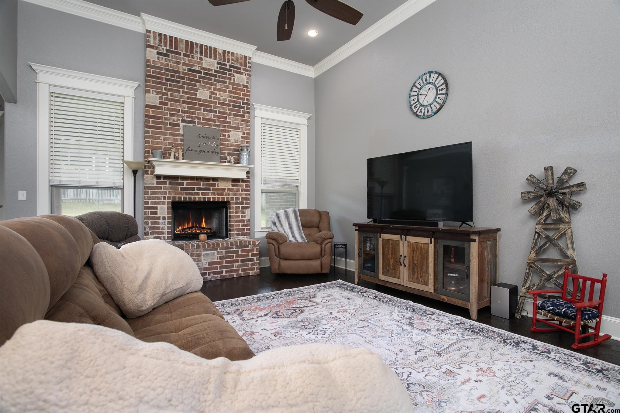 18847 Spanish Oak Ct